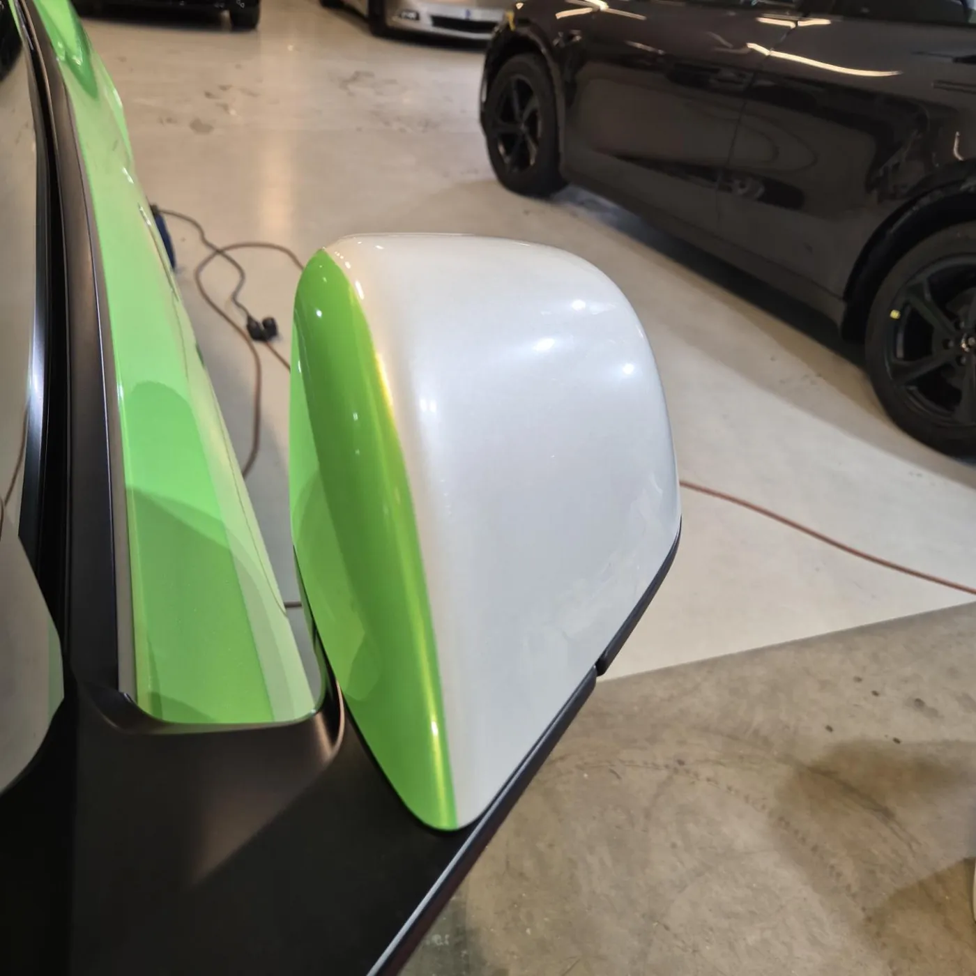 Halfway: white to lime