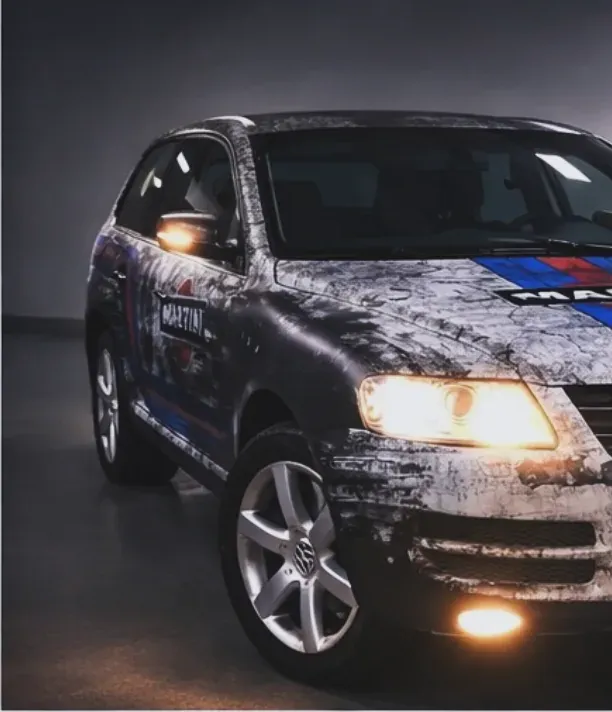 VW Touareg in a Martini-style livery